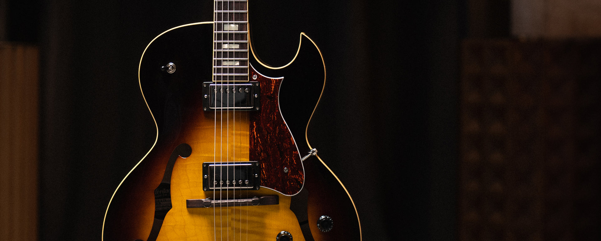 HERITAGE CUSTOM SHOP
CORE COLLECTION H-575