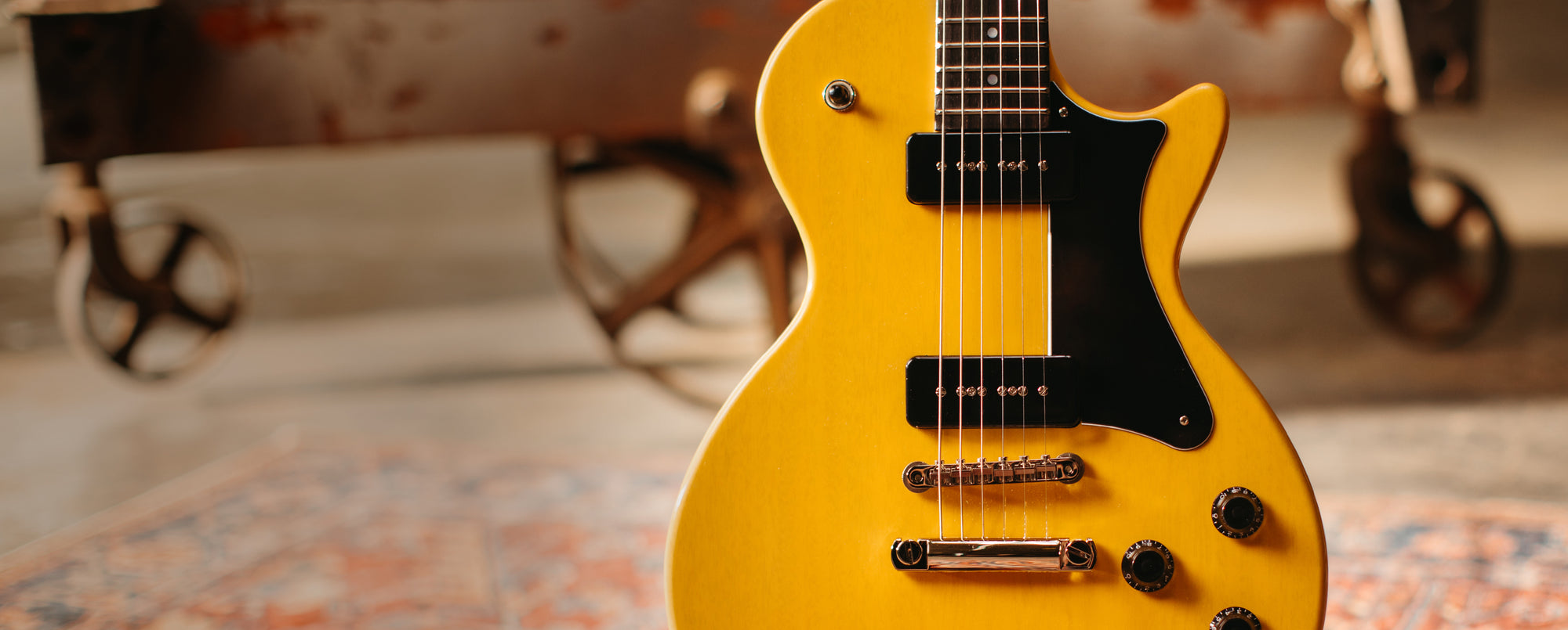 HERITAGE CUSTOM SHOP CORE COLLECTION H-137